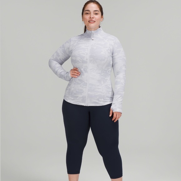 Lululemon Define Jacket *Luxtreme - Picture 2 of 13